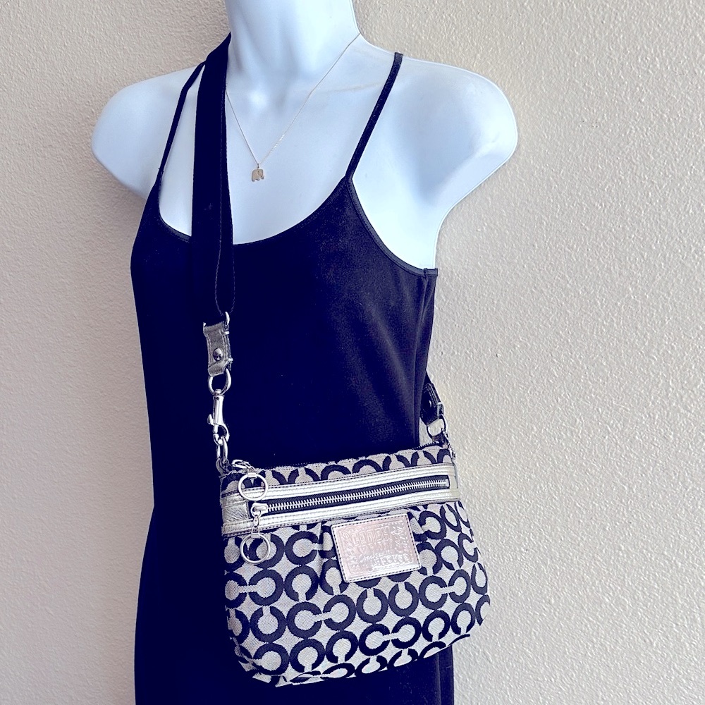 Coach Blue and Silver Signature Crossbody, EUC